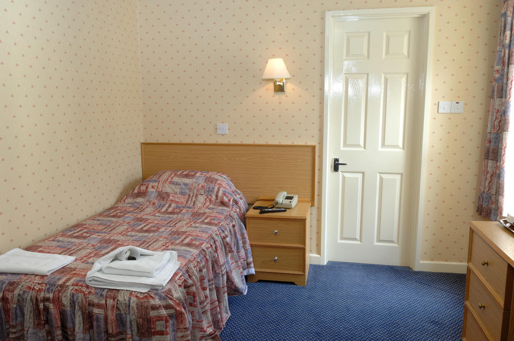 Madeira Hotel Falmouth Rum bild